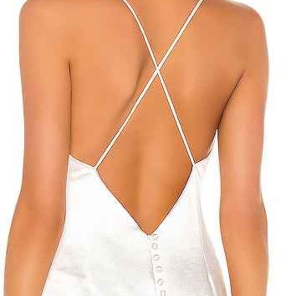 Elliatt Aisle Dress - Picture 2 of 4